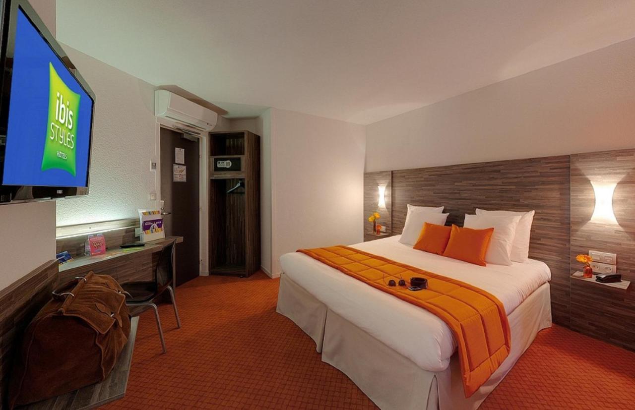 Ibis Styles Rennes Centre Gare Nord Hotel Exterior photo